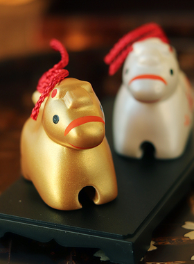 日本高级精致马年生肖摆件2026