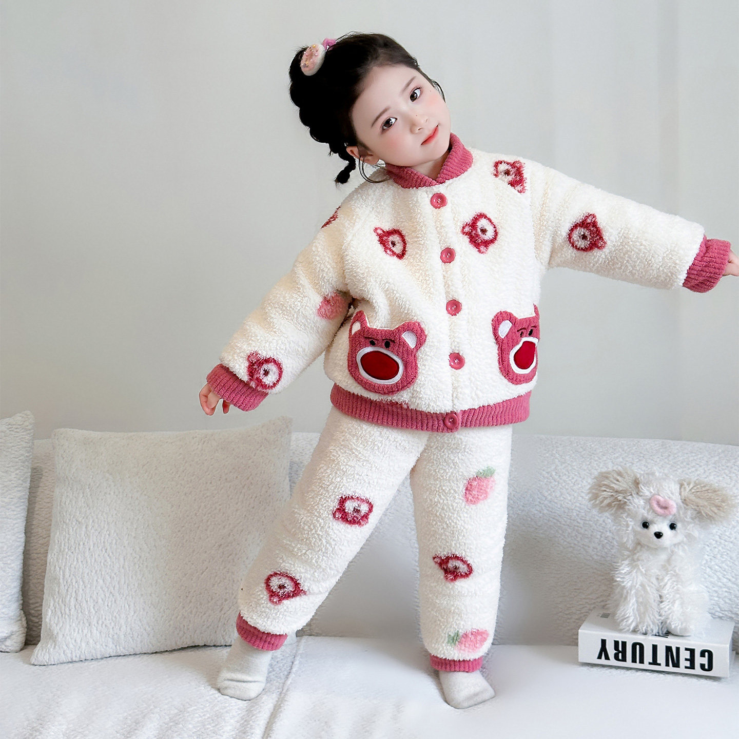 女童珊瑚绒睡衣冬季女宝宝三层夹棉保暖套装儿童草莓熊加厚家居服,淘宝优惠券,粉丝福利购,淘宝优惠卷
