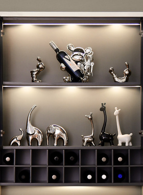 众盟陶瓷摆件现代简约玄关电视柜