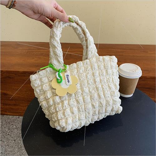 Korea bubble shoulder bag 2022 new fashion pleated handbag g - 图1