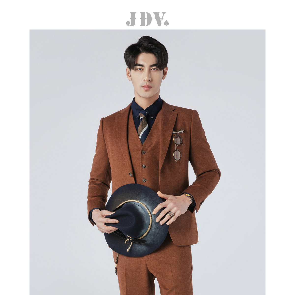 JDV男装春秋商场同款焦糖色平驳领单排扣职场通勤商务西装外套,淘宝优惠券,粉丝福利购,淘宝优惠卷