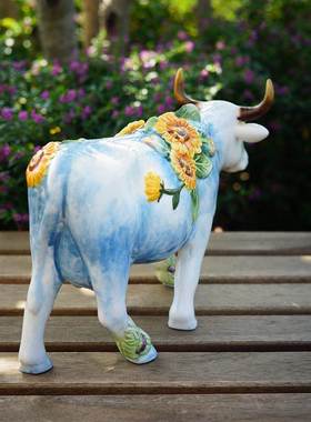 客厅桌面陶瓷小号牛美式乡村田园动物向日葵玄关酒柜家居饰品摆件