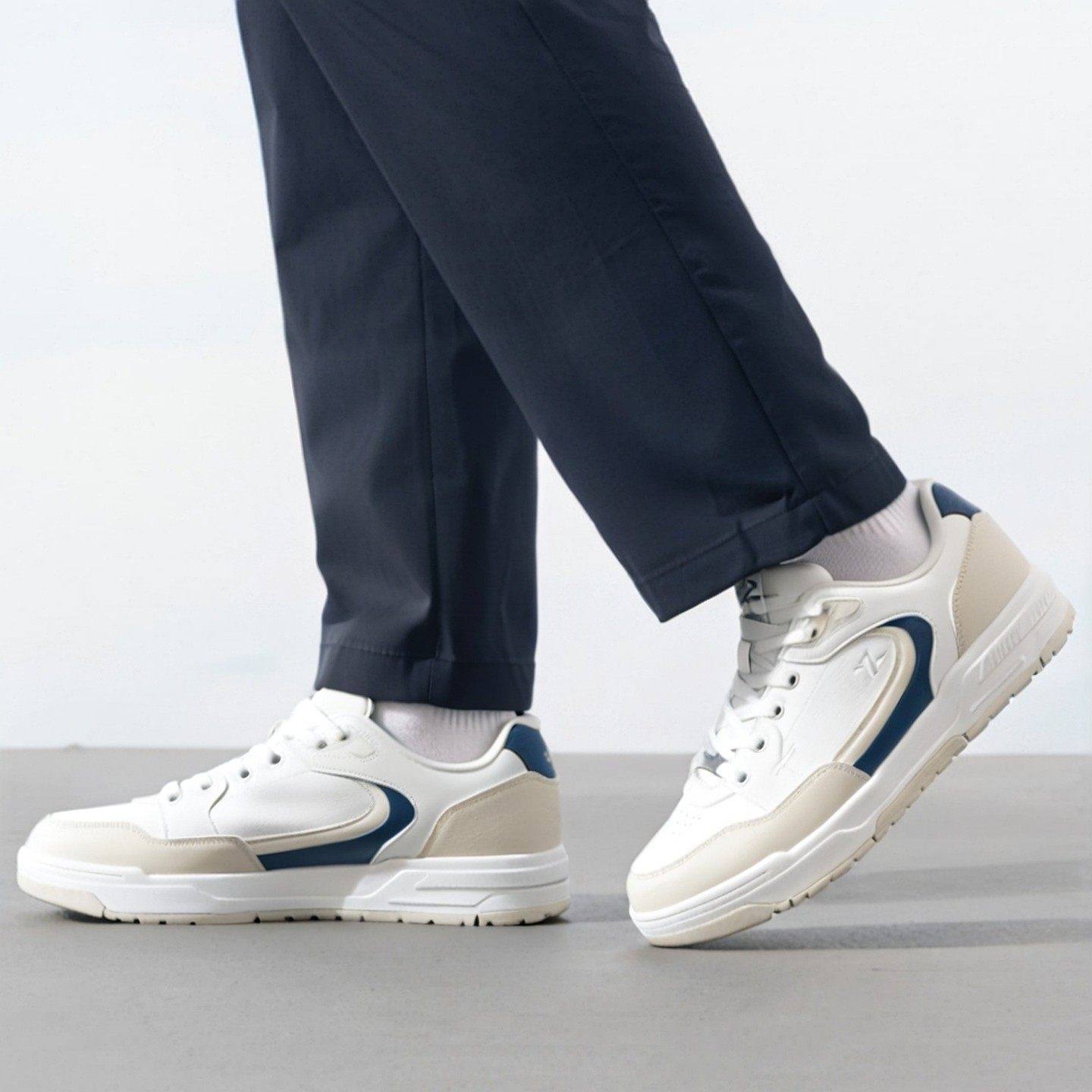 特步男子创新小板2026春季新款简约百搭休闲运动板鞋圆头运动风,淘宝优惠券,粉丝福利购,淘宝优惠卷