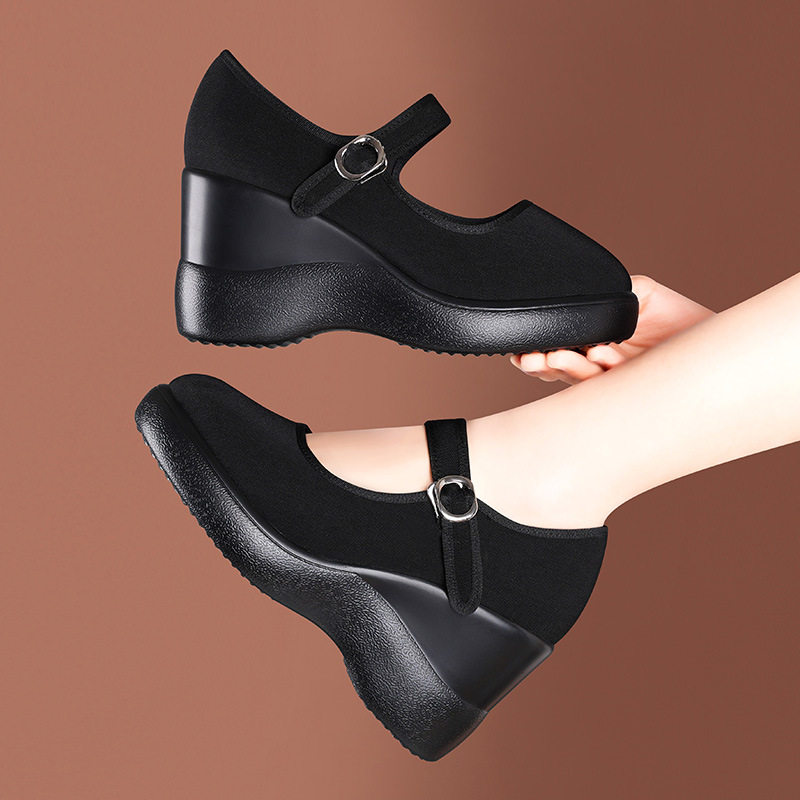 软底舒适妈妈鞋酒店上班工作单鞋女坡跟单鞋女粗跟厚底老北京布鞋,淘宝优惠券,粉丝福利购,淘宝优惠卷