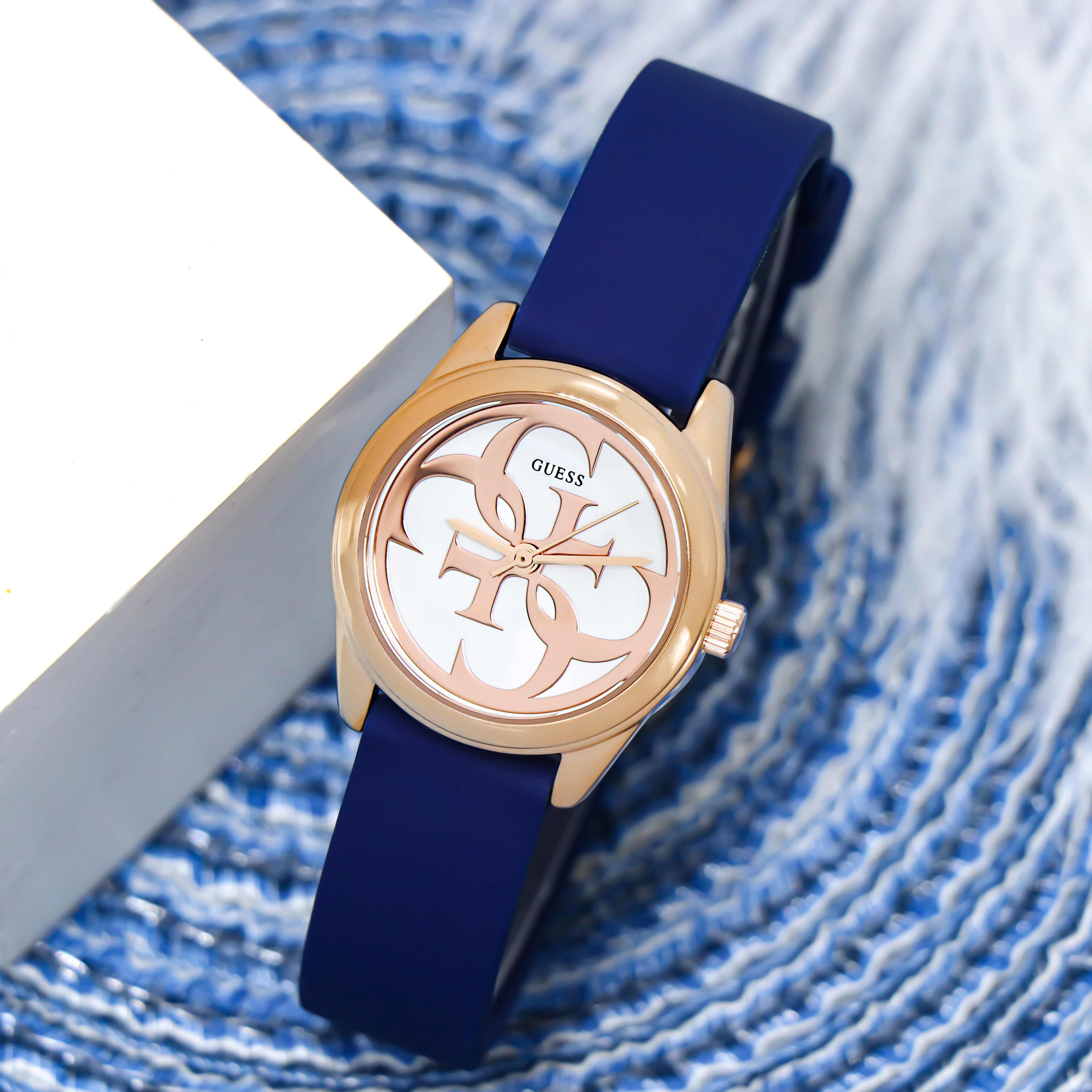 安価 クォーツ ビジネス アナログ メンズ ブラック Guess Wafer ゲス Guess 海外の輸入品ショップ 世界中の様々なアイテムをお得に購入 海外出荷 並行輸入品 W0280g1 メンズアクセサリー Www Tntsportsplex Com