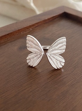 一恋指尖精灵蝴蝶戒指女简约时尚百搭气质开口指环小众网红叠戴食