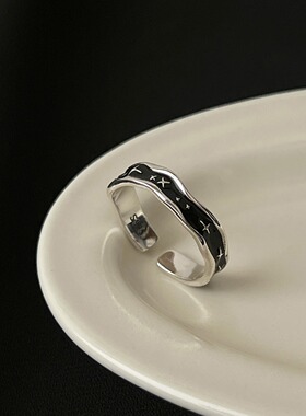 一恋甜酷叠戴满天星戒指女黑色滴