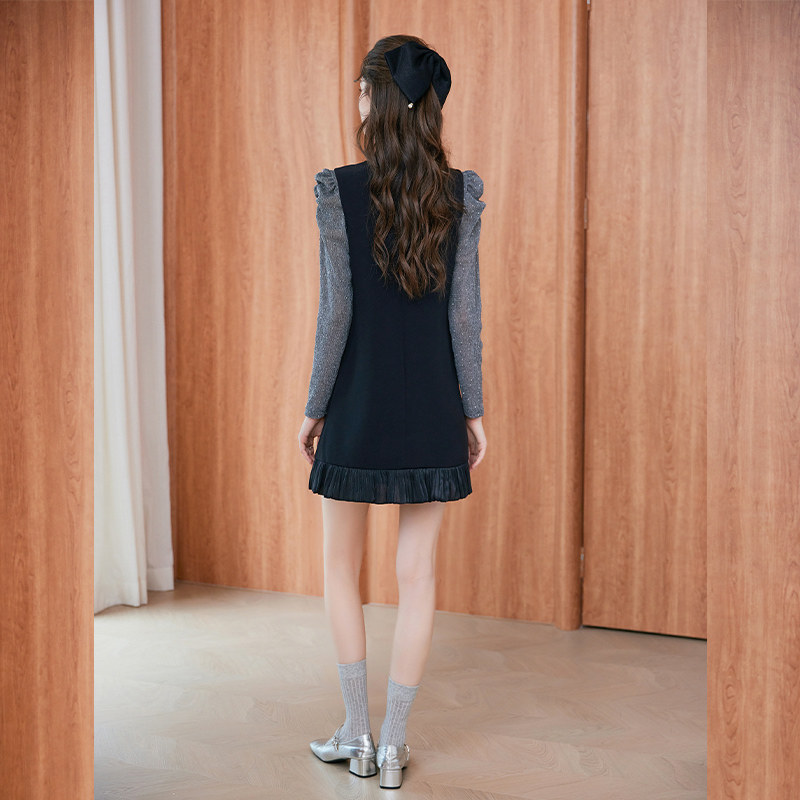 白鹿语法式复古泡泡袖打底背心裙两件套25秋新款高级感连衣裙套装,淘宝优惠券,粉丝福利购,淘宝优惠卷