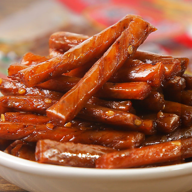 Zhou Changjiang spicy strips and small bean strips 8090 post-Hunan snacks