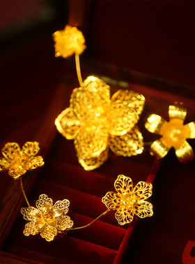 金色系新娘戒指花朵夸张小众秀禾婚礼跟妆配饰褂黄龙凤褂结婚配饰