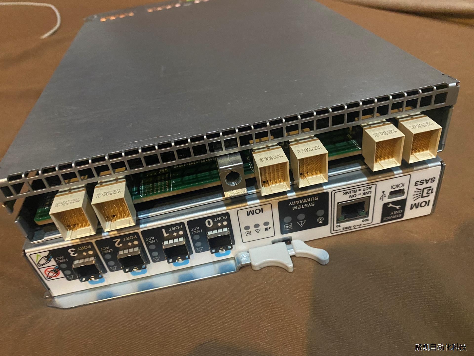 Sun Oracle IOM12 SAS3 I/O 7318元器件 - 图1