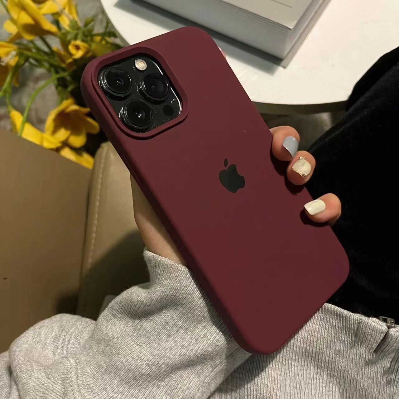 梅子色适用苹果16promax手机壳15简约14纯色12液态iphone13promax - 图3