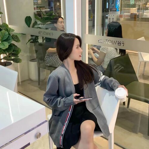 【赠退货宝】TNNE TB百搭四杠宽松V领休闲羊毛针织开衫男女款外套 - 图0