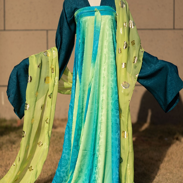 青泠谷原创青绿八破裙复原风齐胸破裙套装春夏款唐制汉服 - 图2