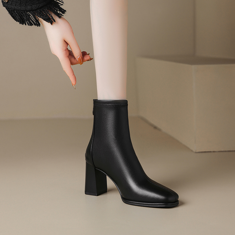 真皮瘦瘦靴女显瘦马丁靴2025秋冬短靴子女加绒白色粗跟高跟短靴女 - 图0