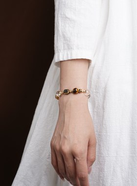 天然水晶多宝手串女款轻奢小众设计感手链2025新款爆款手饰