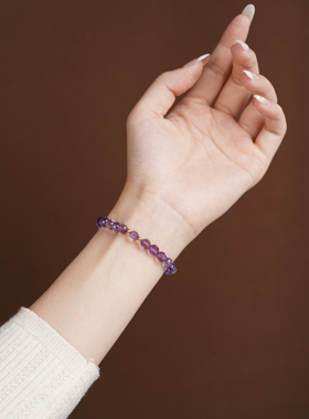 天然紫水晶手链女生小众ins设计感轻奢水晶串珠手串手饰