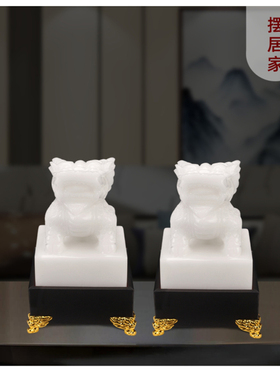 天然白玉麒麟印章摆件