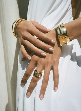 MonicaVinader流金沙丘戒指