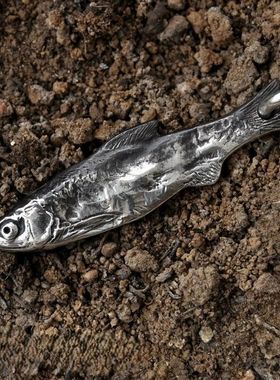 复古个性独特仿银咸鱼翻身吊坠文玩趣味搭配手工小鱼干挂件