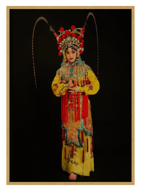 京剧花旦复古牛皮纸贴画海报