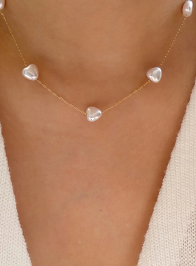 Vintage Elegant Heart Pendant Pearl Necklace For Women