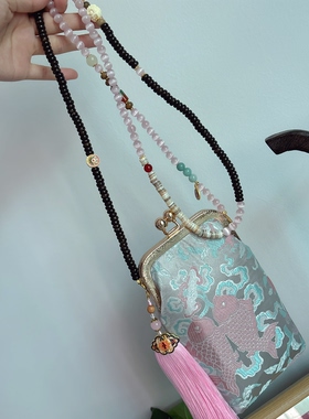国风斜挎粉嫩少女圆珠手机包新中式汉服旗袍百搭出勤斜挎链条包包