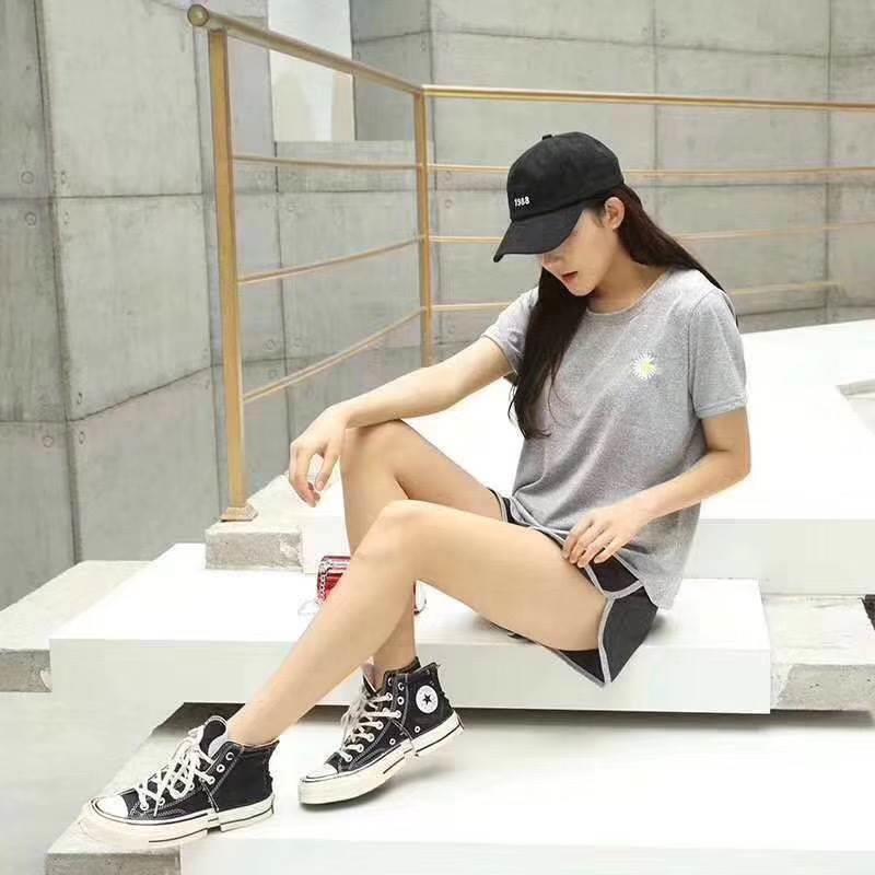 夏季爆款韩版网红小雏菊 女士休闲速干衣运动套装短袖短裤瑜伽T恤 - 图0