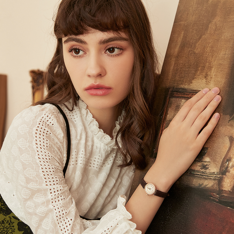 【限量秒杀】Rosemont瑞士腕表复古珐琅表盘简约气质手表女石英表 - 图2