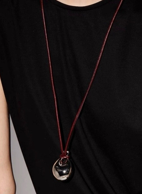 Céleste钱袋子吊坠红色项链女