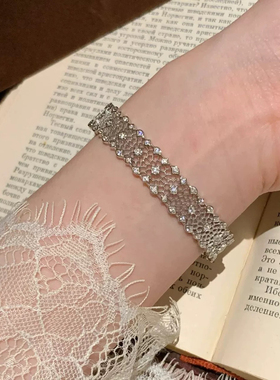 Céleste蕾丝镂空满钻开口手镯女