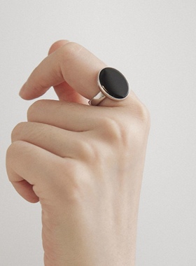 Céleste黑玛瑙椭圆开口戒指女