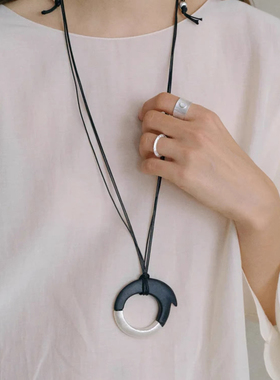 Céleste圆环拼接磨砂长款项链女