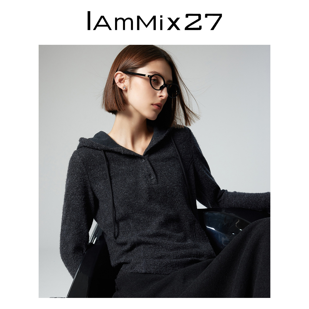 IAmMIX27秋冬连帽针织衫女短款软糯绒感保暖简约休闲百搭套头毛衫 - 图1