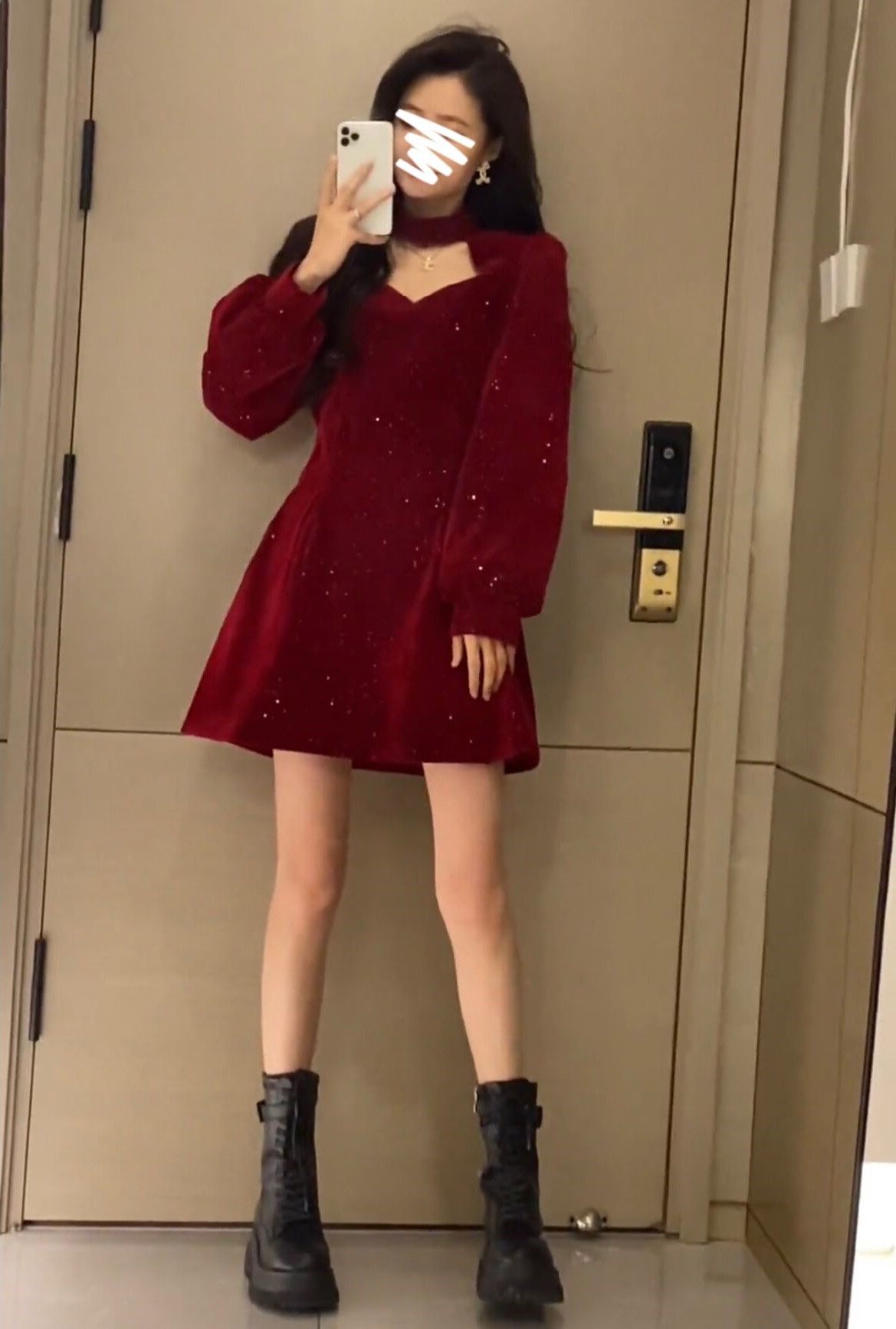 【圣诞红色】赴宴丝绒千金年会连衣裙 达琦思连衣裙