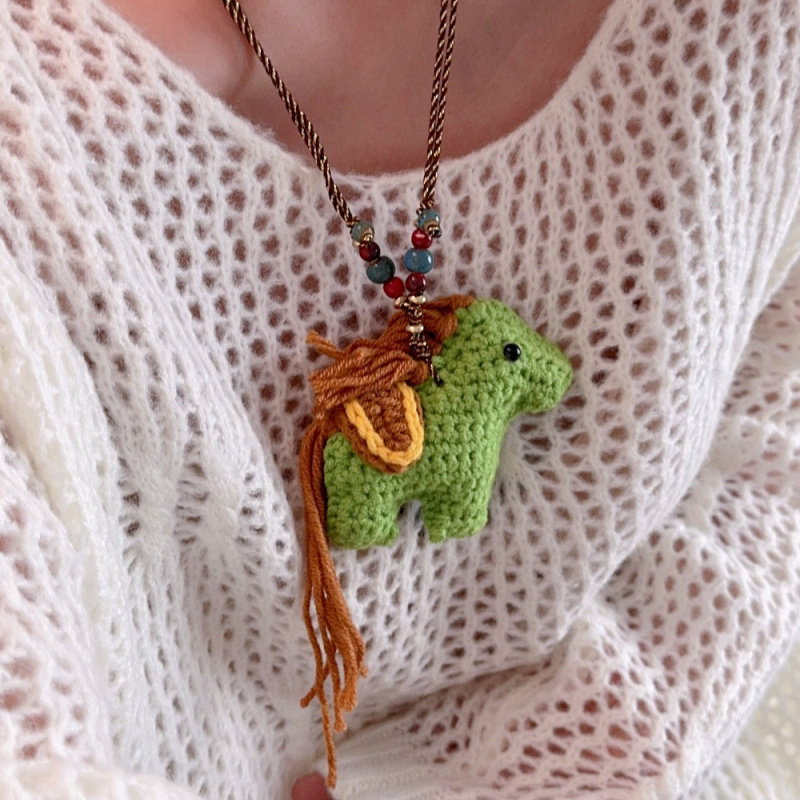 手工小马毛线编织项链女时尚可爱生肖马玩偶针织毛衣链颈链配饰品,淘宝优惠券,粉丝福利购,淘宝优惠卷