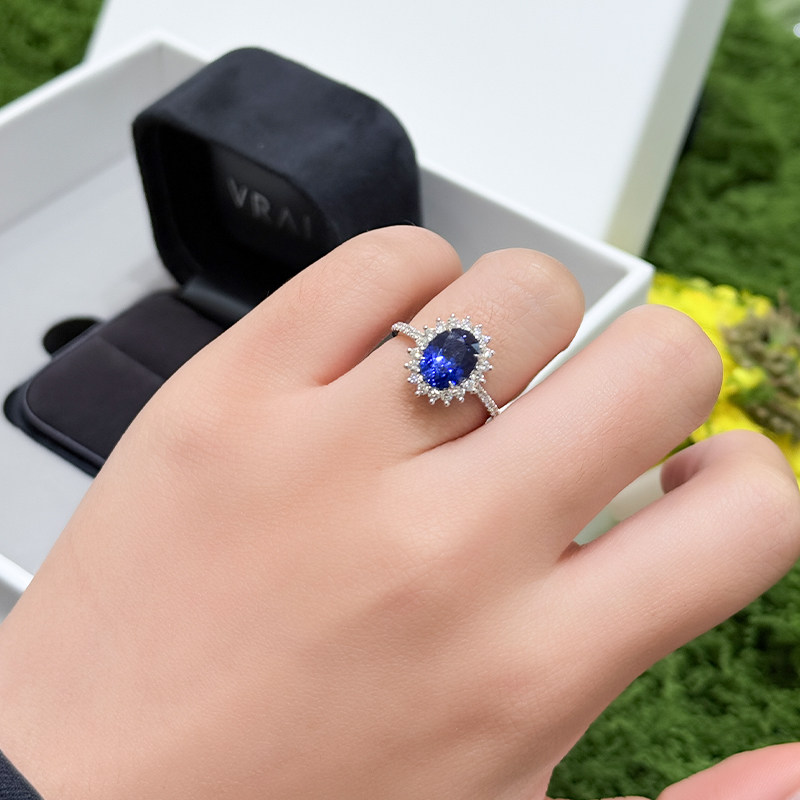 VRAI Princess Diana’s oval sapphire ring Royal blue main stone finished wedding ring Chinese Valentine’s Day gift