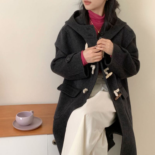 Horn buckle hooded long wool coat college style