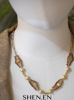 2025新款异形捷克琉璃紫色猛晃颈链项链毛衣链