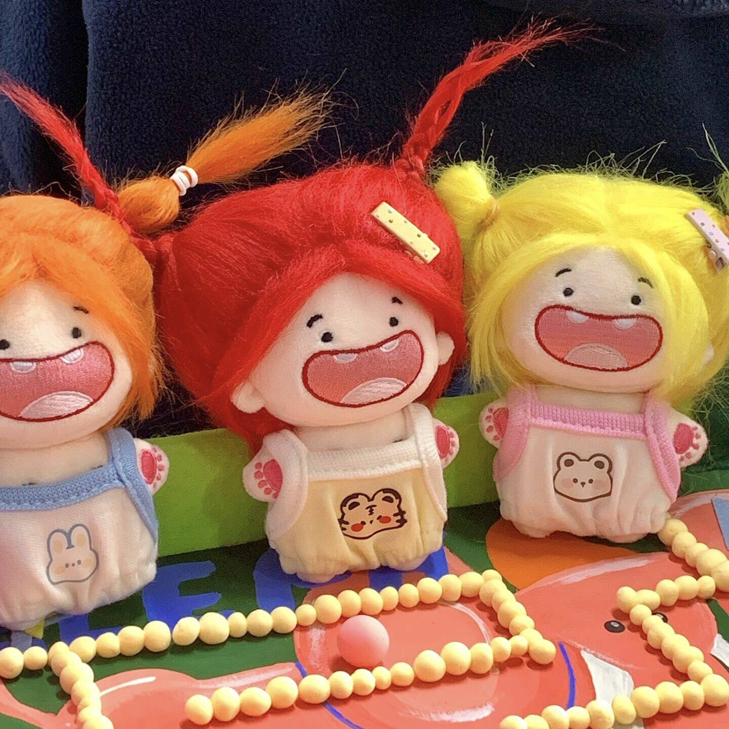  五优家家健光毛绒布艺类玩具