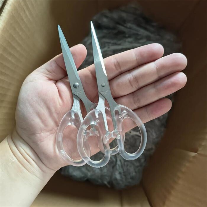 ins透明磨砂便携剪刀学生少女心刘海专用剪家用多功能手工办公剪
