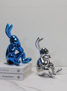 现代简约轻奢电镀发呆兔子家居客厅玄关样板房创意软装饰品小摆件