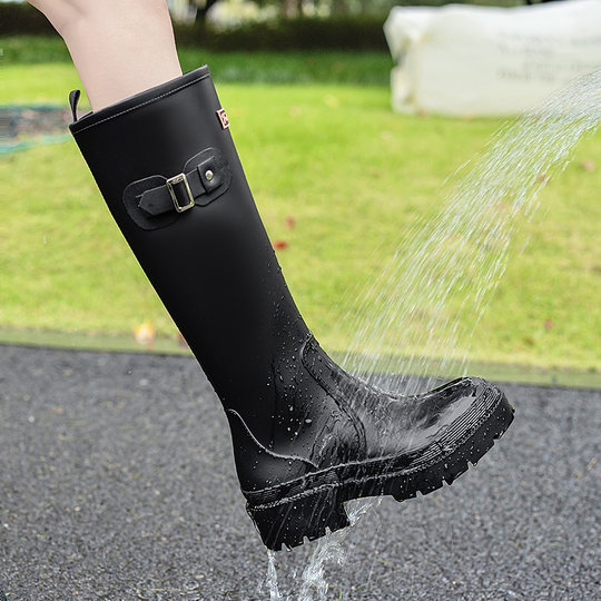 水鞋女防水防滑高筒雨靴日系时尚款红色成人胶鞋网红百搭长筒雨鞋