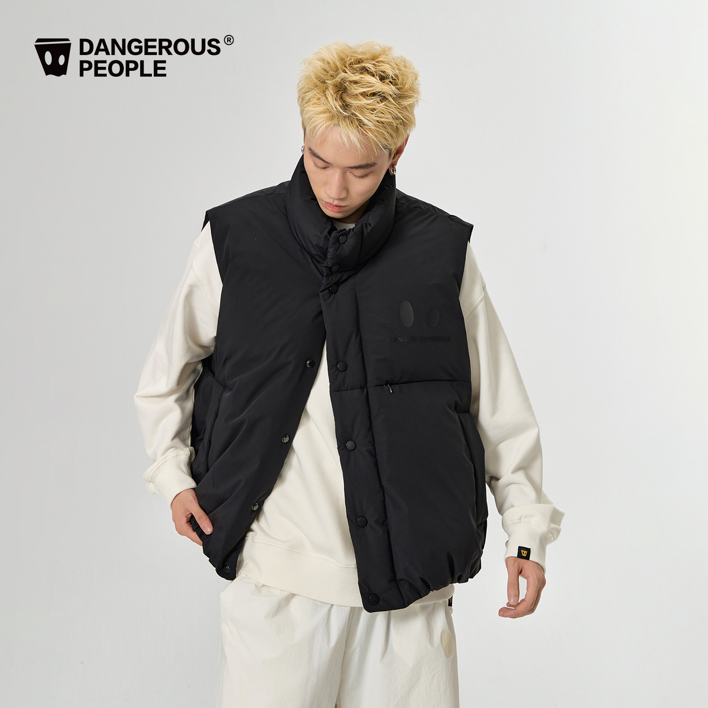 Dangerouspeople薛之谦dsp冬季潮牌宽松保暖百小眼睛搭羽绒马甲 - 图1