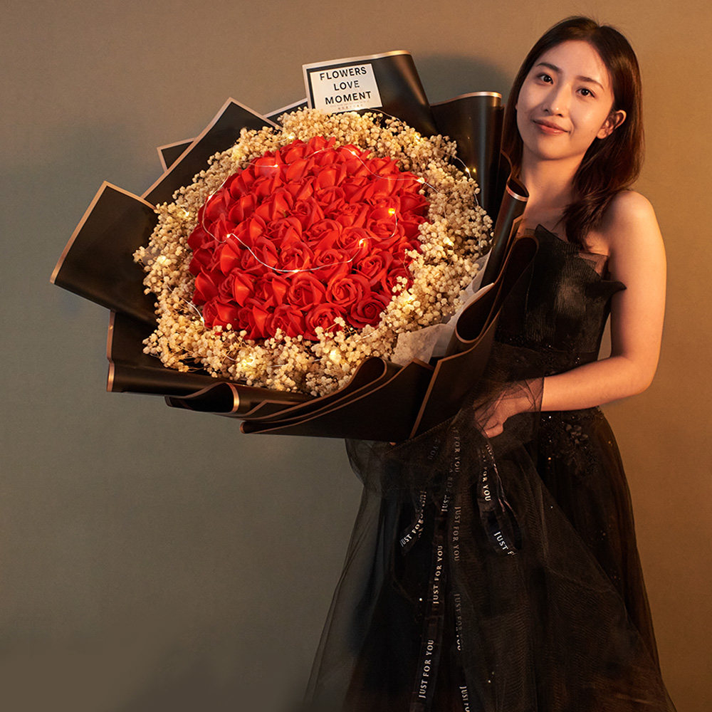 七夕情人节生日礼物女生送女友朋友老婆闺蜜的花束浪漫表白仪式感_虎窝淘