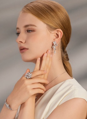 绣球花纯银晚宴华丽风仙气戒指