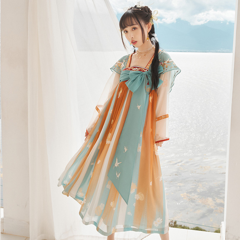 小豆蔻长袖现货连衣裙 十三余汉服