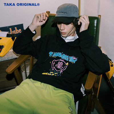 Taka Original秋情侣同款潮流长袖复古字母人物印花连帽宽松卫衣 虎窝淘