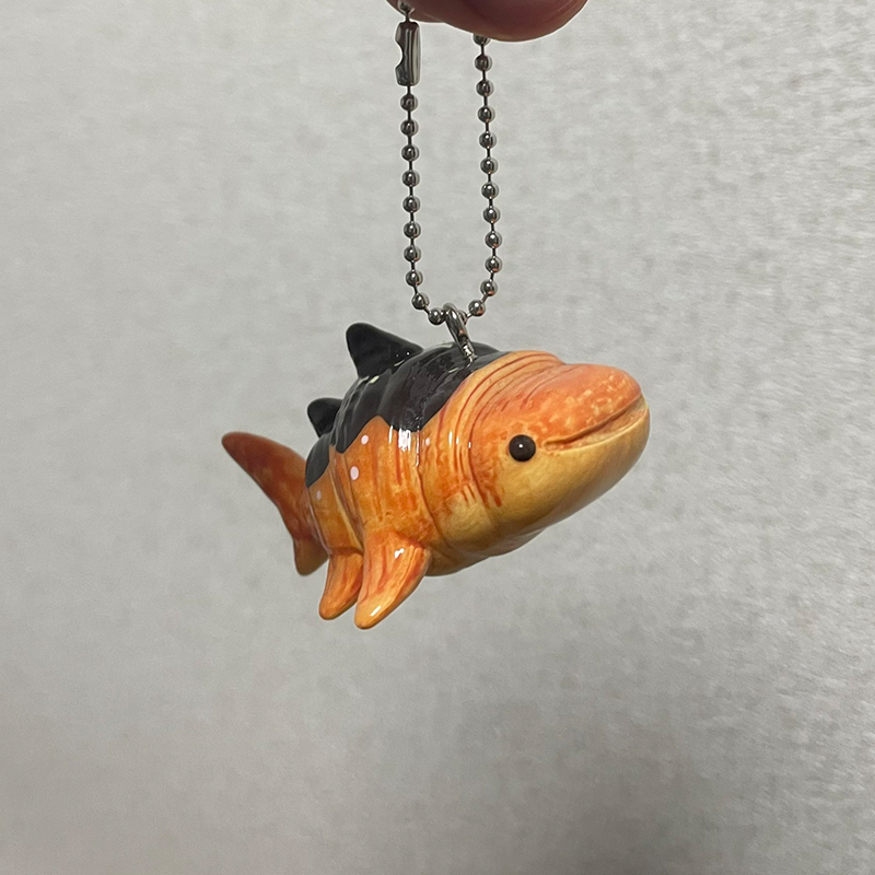 日本正版QUALIA 巧克力面包鲨鱼扭蛋 大白鲨焦糖可颂面包食物拟态