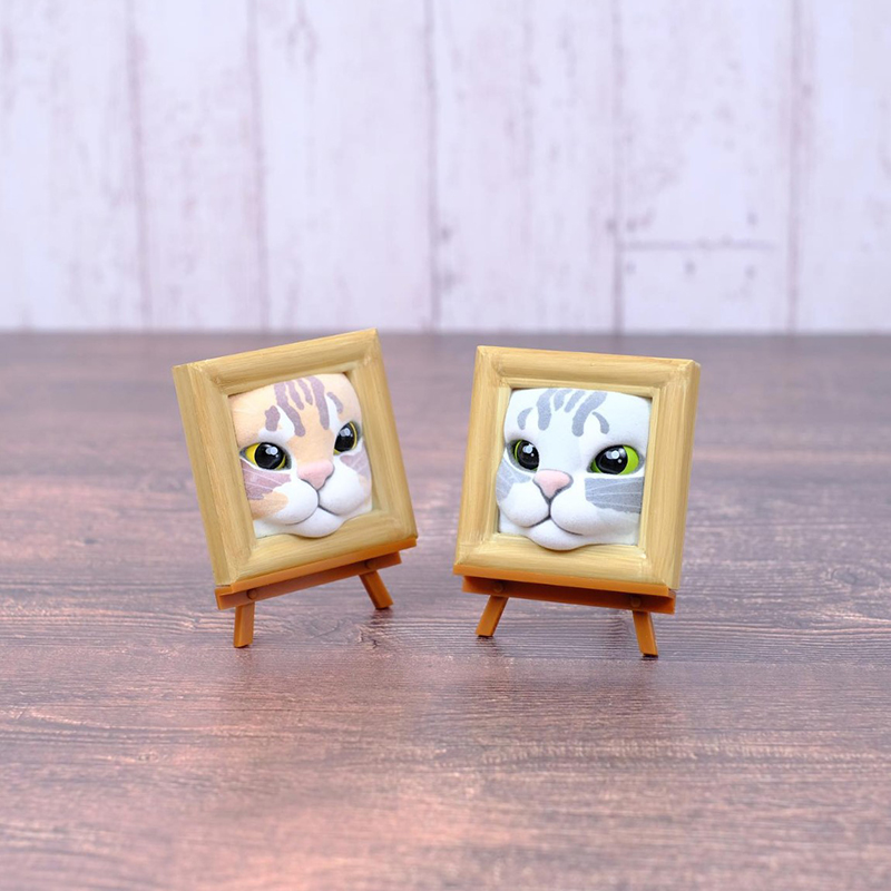 日本正版QUALIA 相框里的猫咪扭蛋 可爱猫脸画架三花猫潮玩摆件